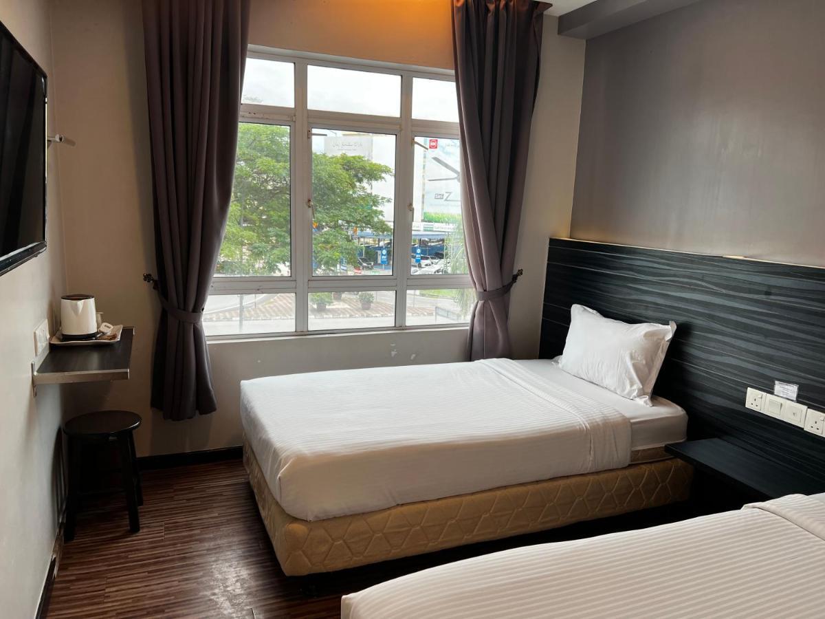 Signature Hotel Kuantan Exterior foto