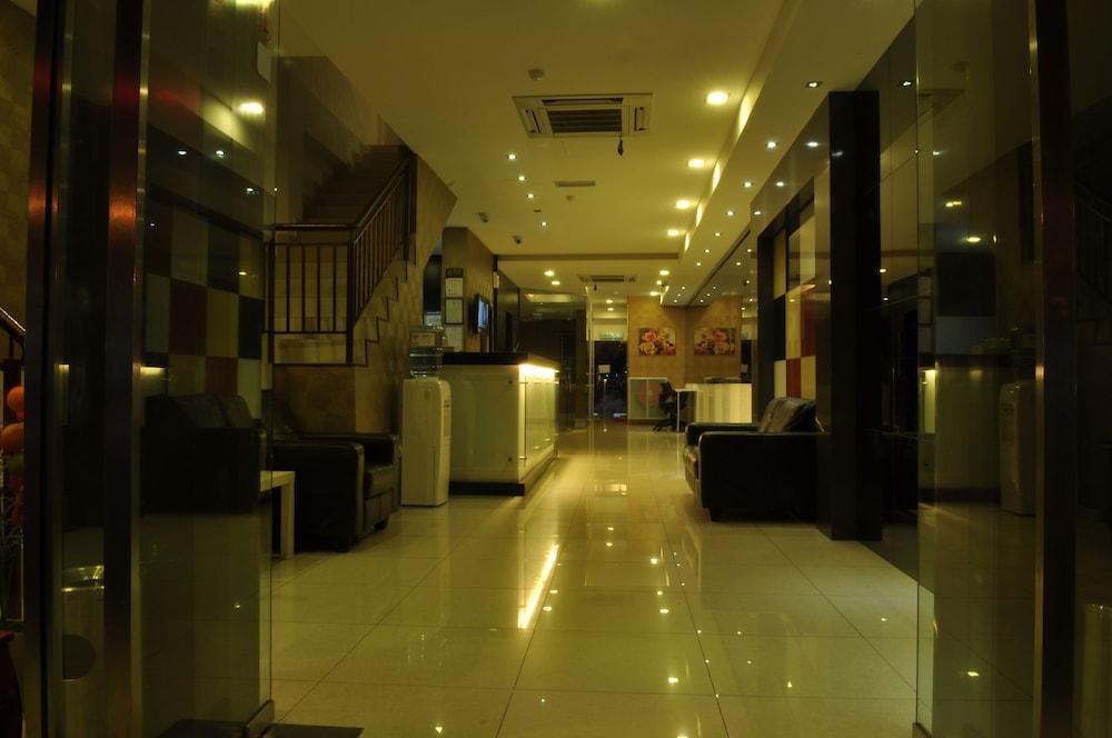Signature Hotel Kuantan Exterior foto