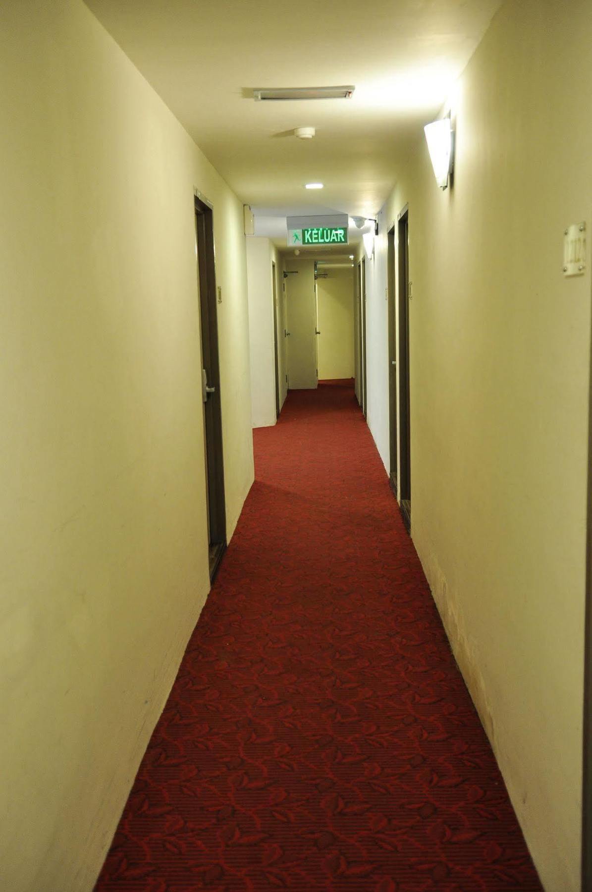 Signature Hotel Kuantan Exterior foto